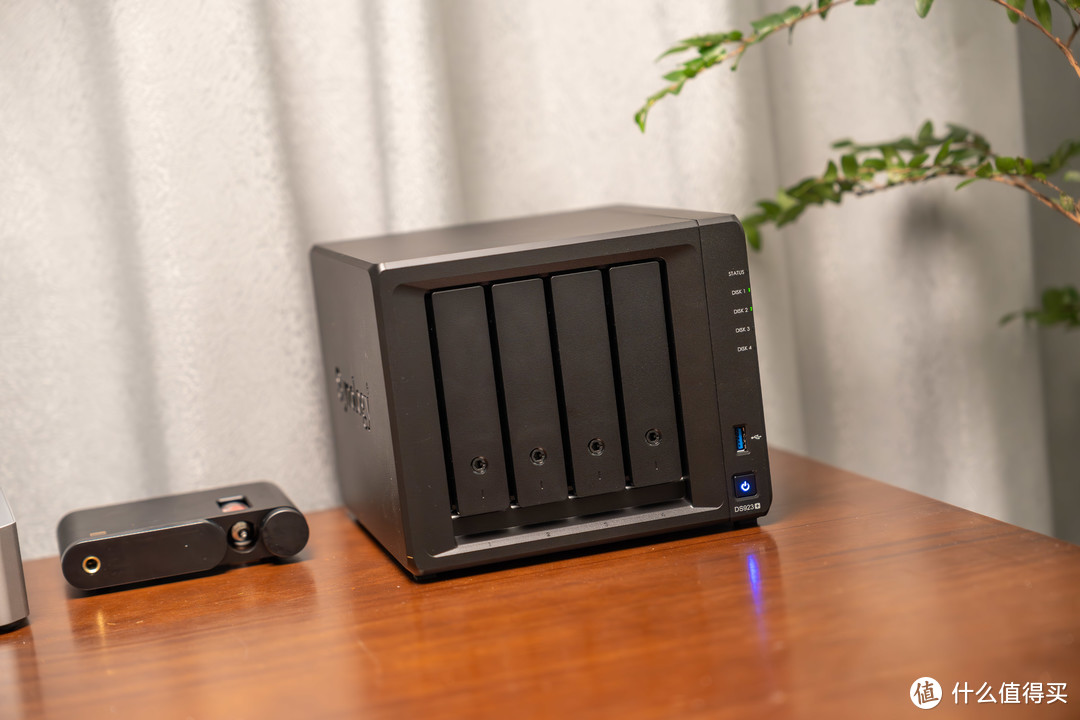 办公NAS为何首选群晖？生产力环境中群晖如何提升生产效率？