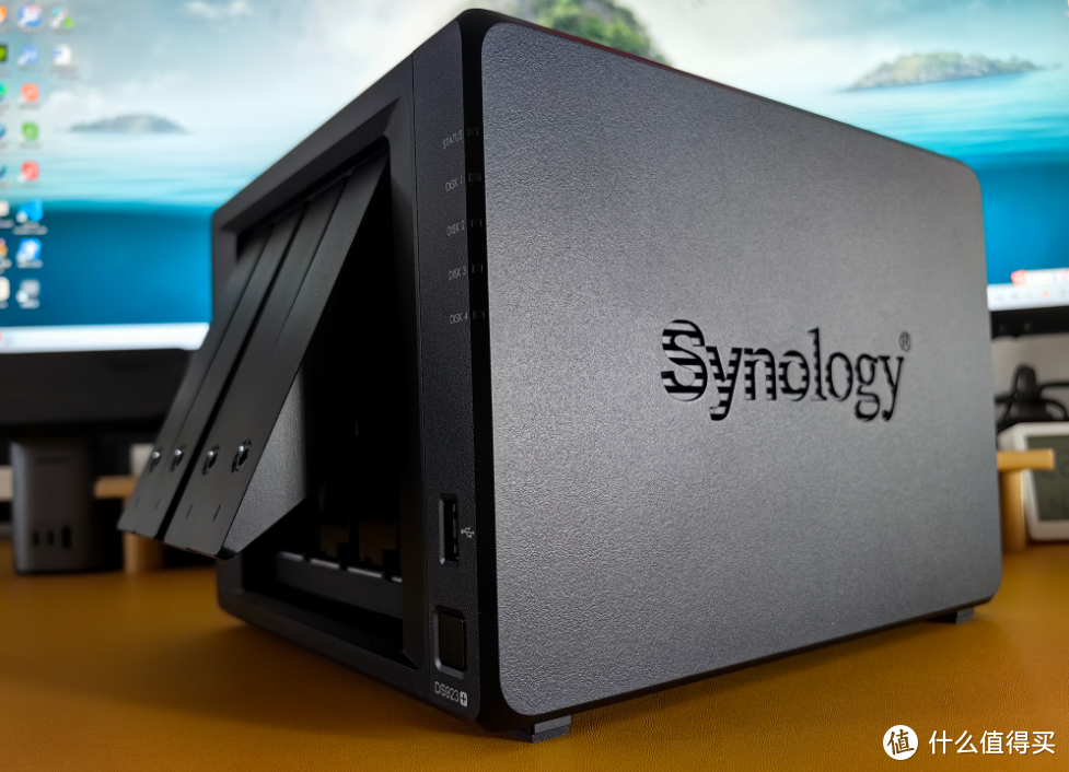 NAS的软件和生态才是王道!谈谈群晖是如何凭实力“躺平”的 NAS的软件和生态才是王道!谈谈群晖是如何凭实力“躺平”的