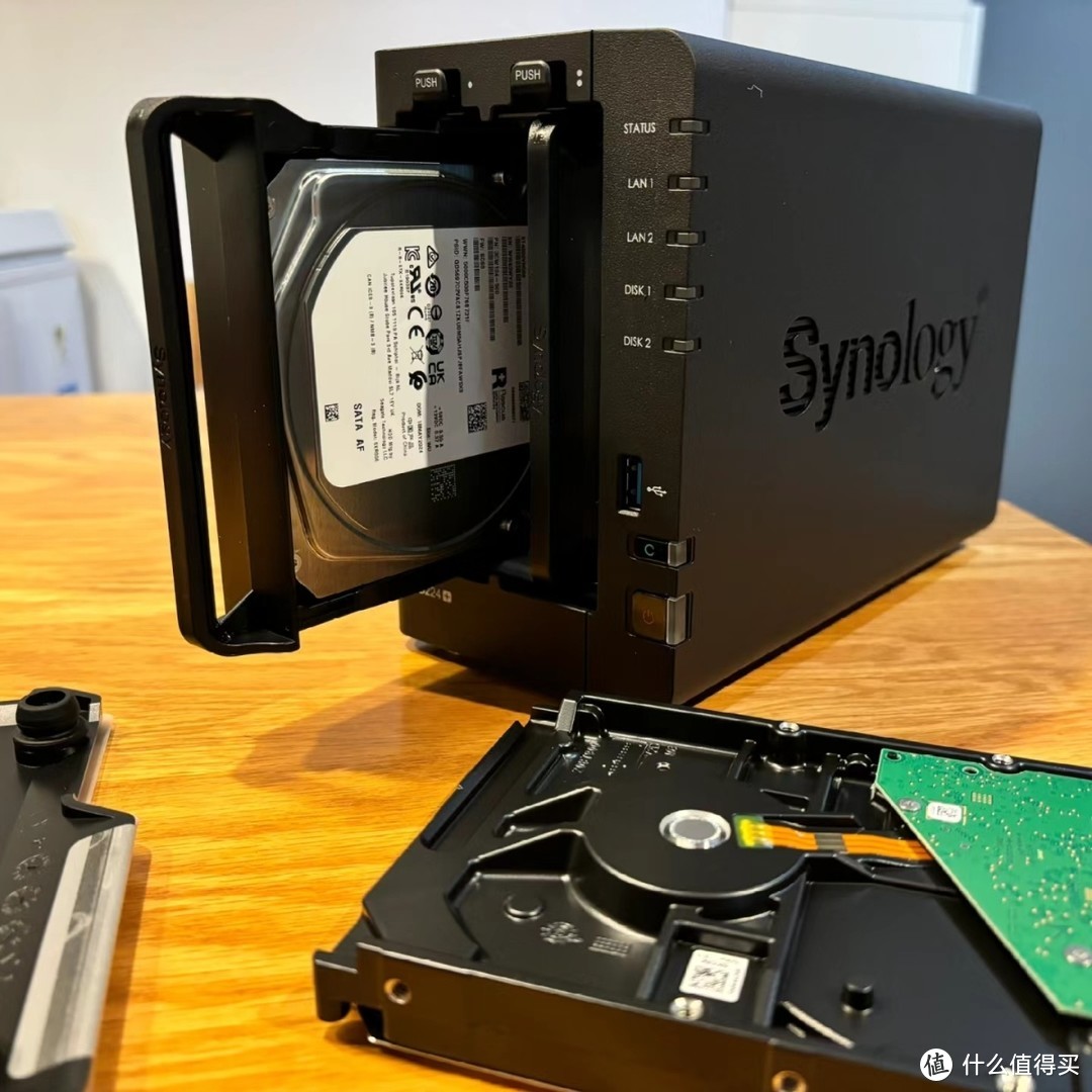 群晖 DS224+ NAS:高效存储与智能管理的得力助手 群晖 DS224+ NAS:高效存储与智能管理的得力助手