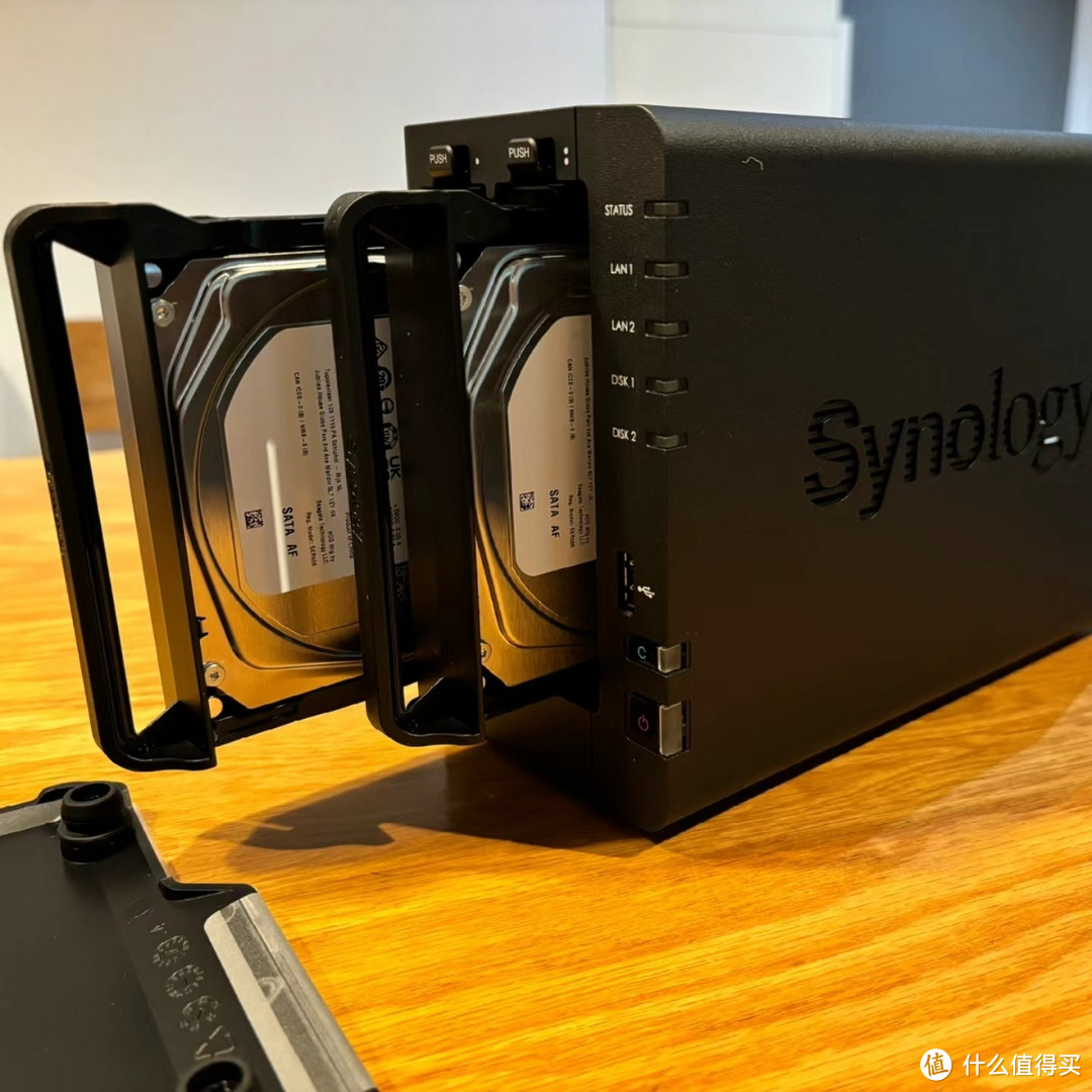 群晖 DS224+ NAS:高效存储与智能管理的得力助手 群晖 DS224+ NAS:高效存储与智能管理的得力助手