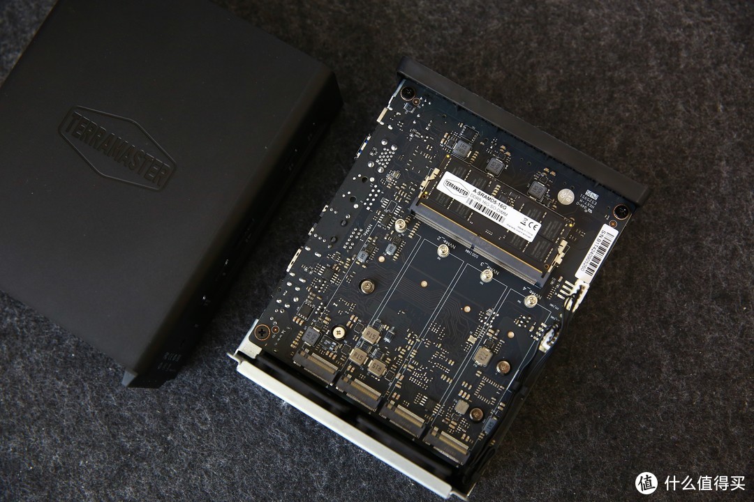 掌中性能小怪兽——铁威马F8 SSD PLUS全闪NAS使用体验 掌中性能小怪兽——铁威马F8 SSD PLUS全闪NAS使用体验