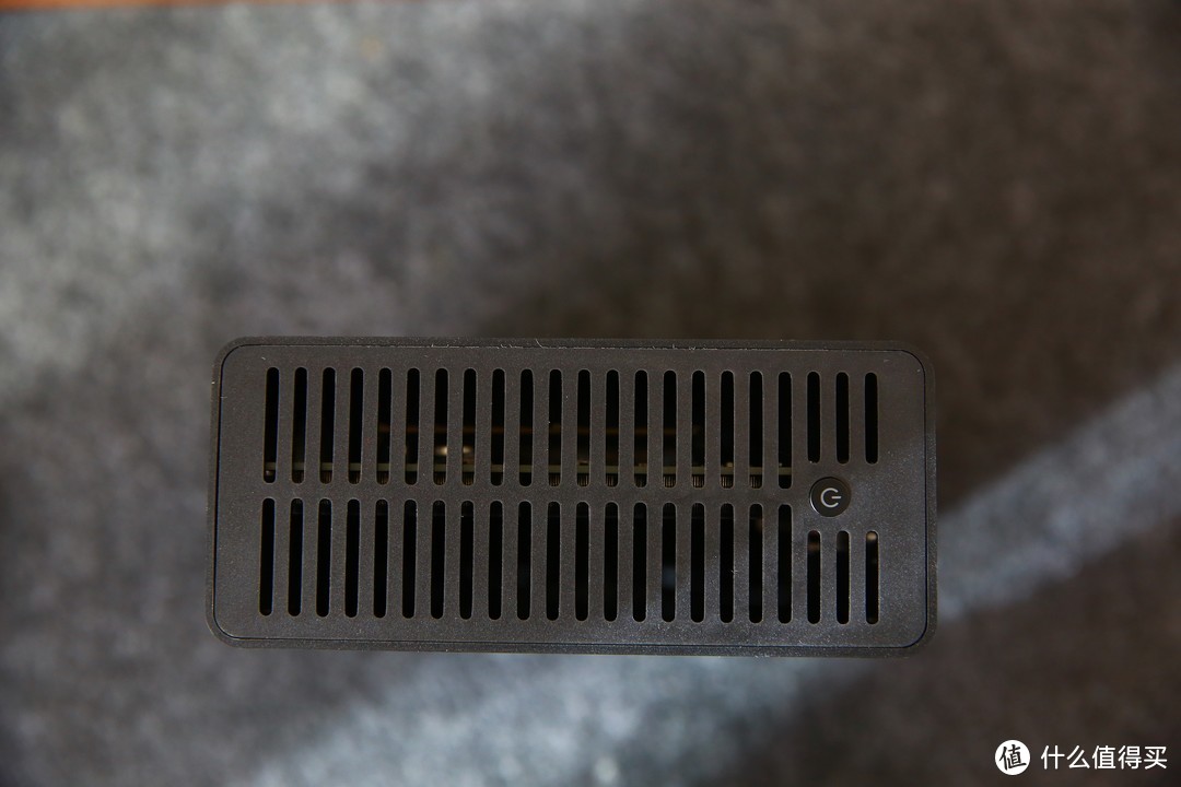 掌中性能小怪兽——铁威马F8 SSD PLUS全闪NAS使用体验 掌中性能小怪兽——铁威马F8 SSD PLUS全闪NAS使用体验