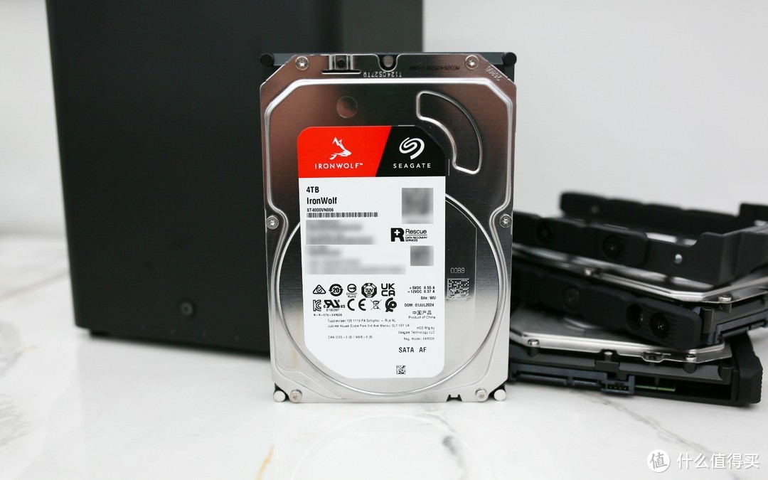 所见即所得，搭载N95、AI系统加持—极空间私有云Q4全面测评