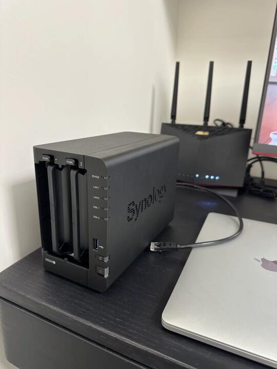 挑选合适的成品NAS设备指南,从硬件配置到软件支持 挑选合适的成品NAS设备指南,从硬件配置到软件支持