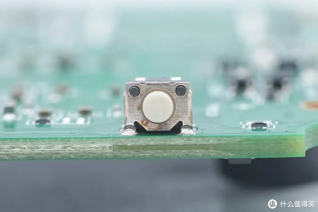 拆解报告：极空间私有云Q2C