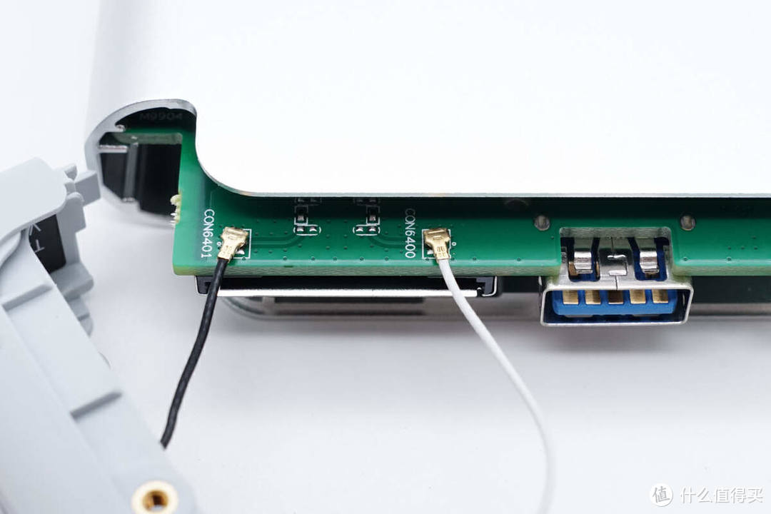 拆解报告：极空间私有云T2