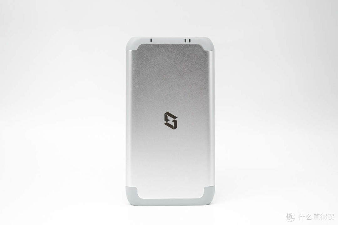 拆解报告：极空间私有云T2