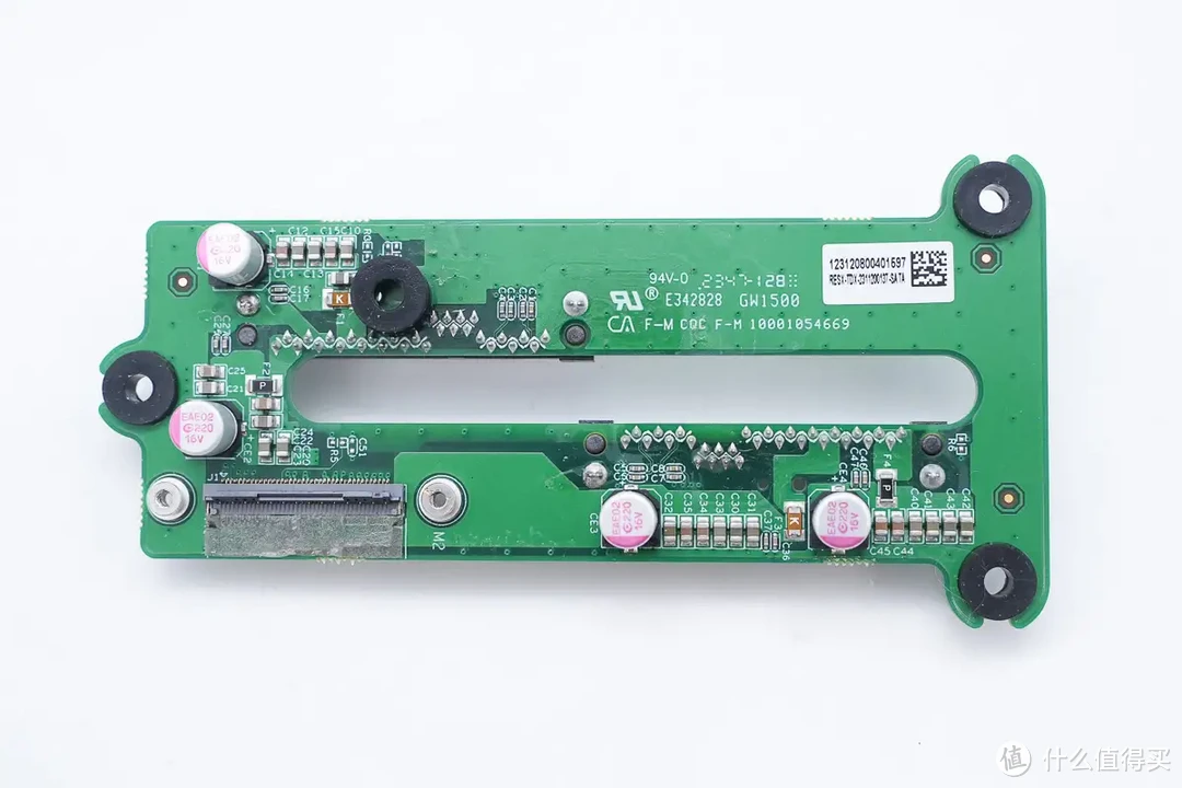 拆解报告：极空间私有云Q2C