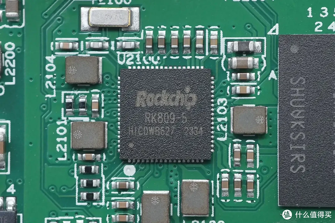 拆解报告：极空间私有云Q2C