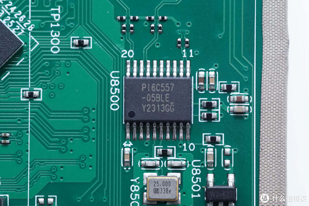 拆解报告：极空间私有云T2