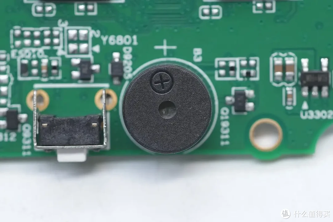 拆解报告：极空间私有云Q2C