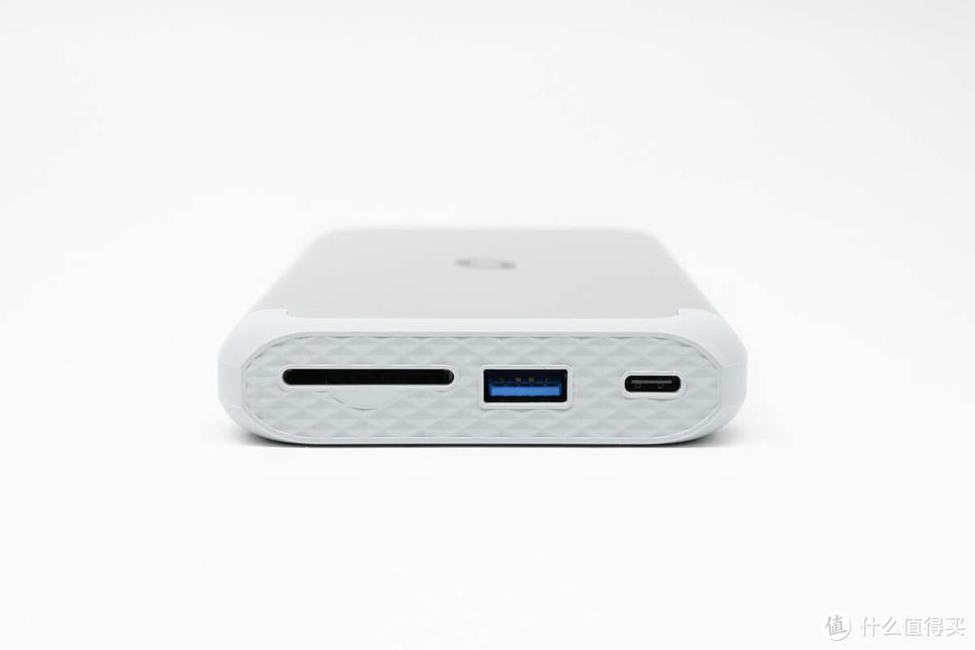 拆解报告：极空间私有云T2