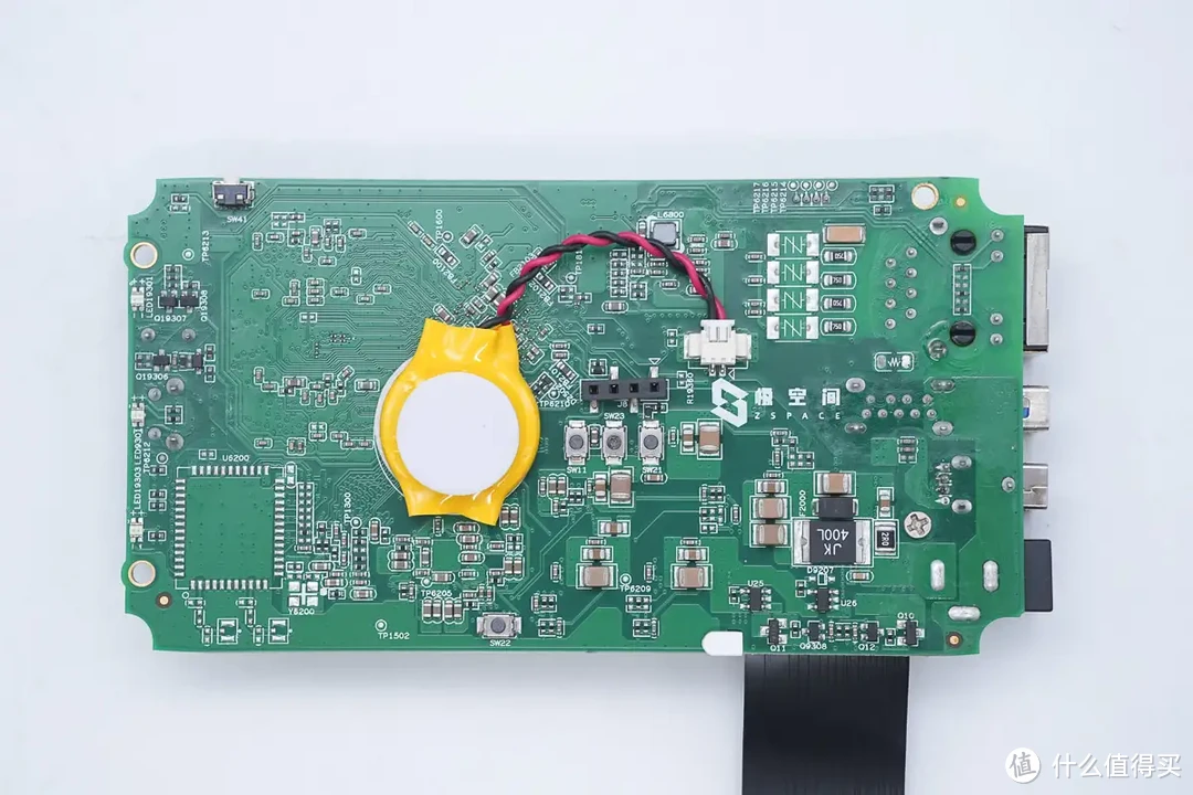 拆解报告：极空间私有云Q2C