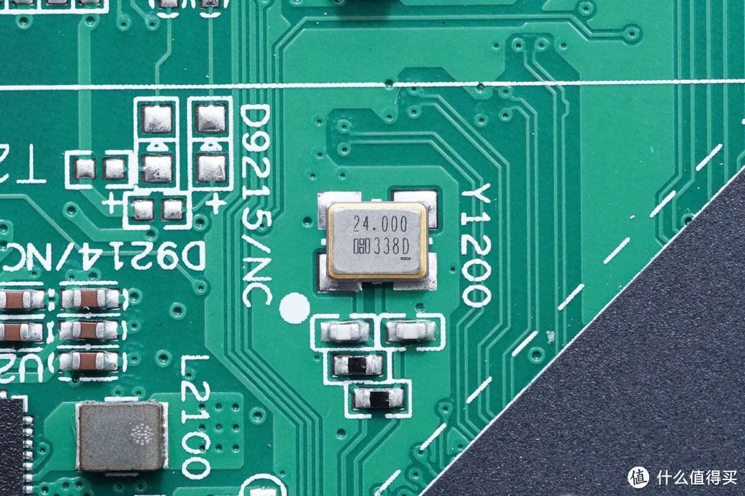 拆解报告：极空间私有云T2