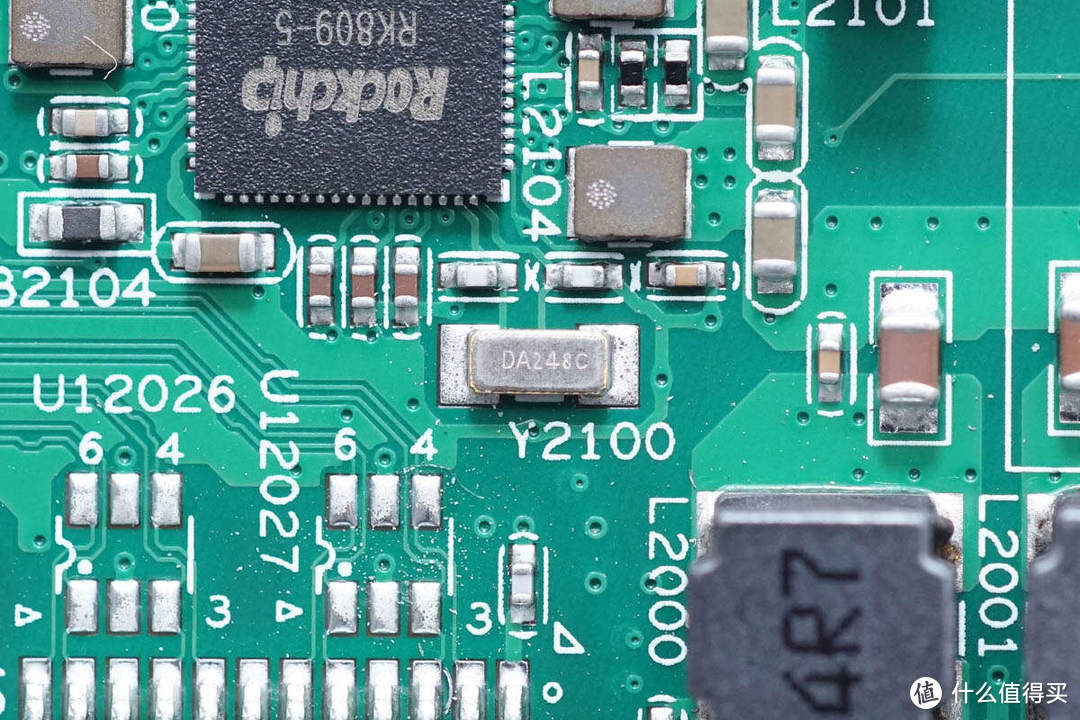 拆解报告：极空间私有云T2