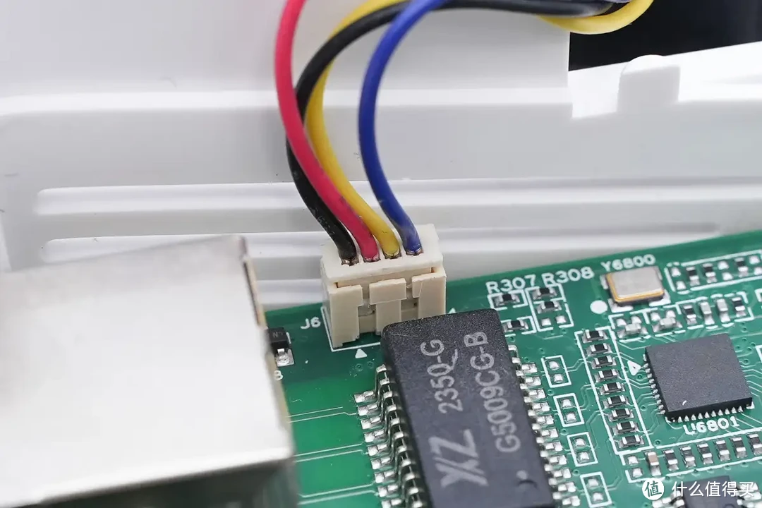 拆解报告：极空间私有云Q2C