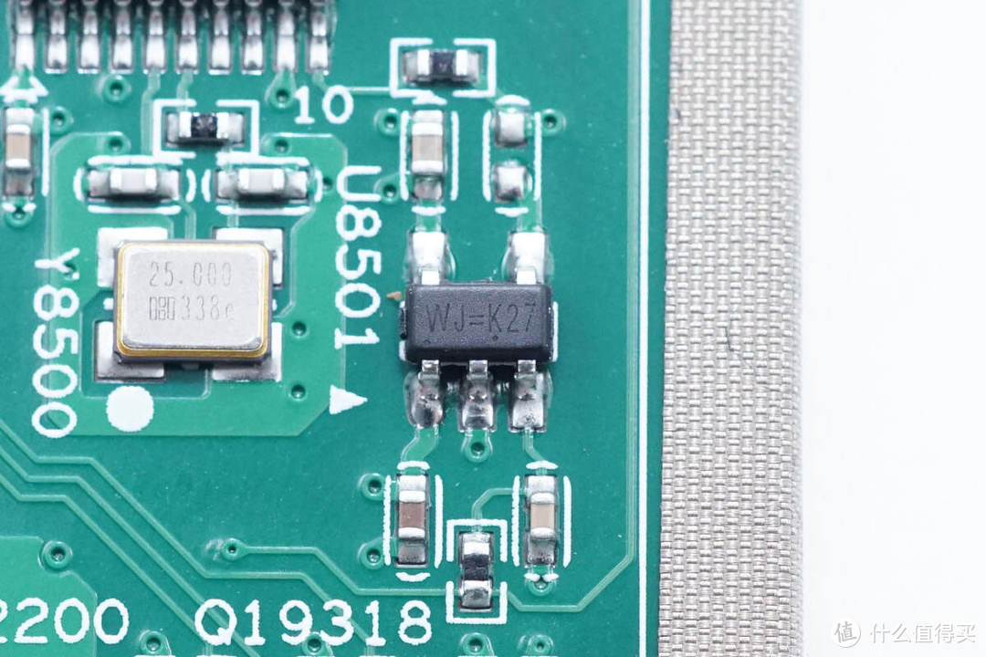 拆解报告：极空间私有云T2