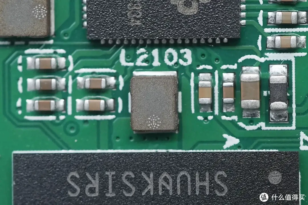 拆解报告：极空间私有云Q2C