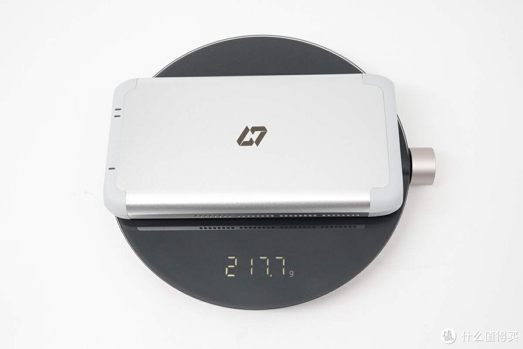 拆解报告：极空间私有云T2