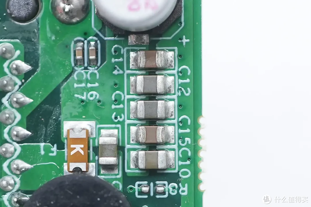 拆解报告：极空间私有云Q2C