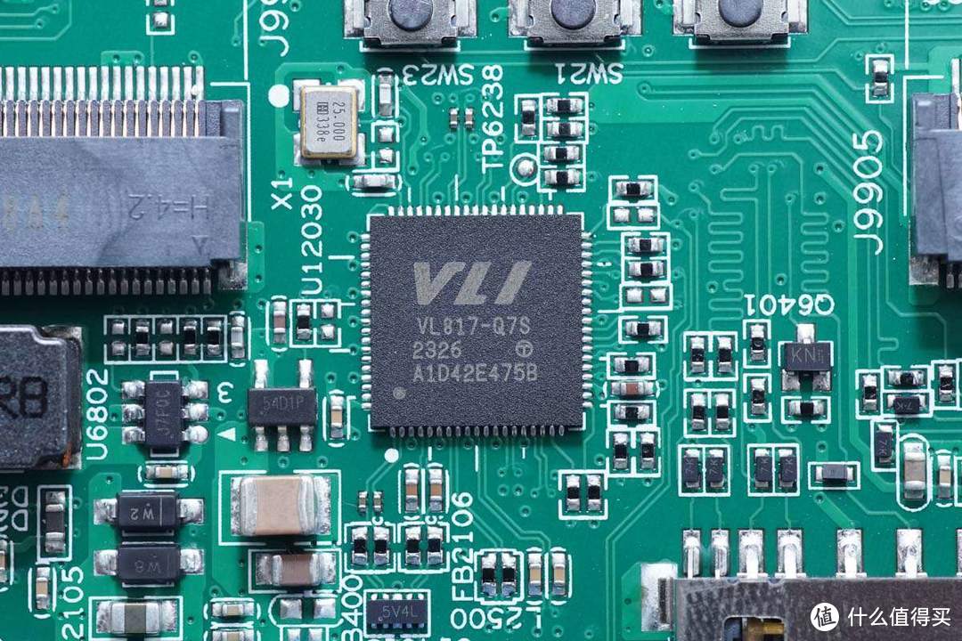 拆解报告：极空间私有云T2