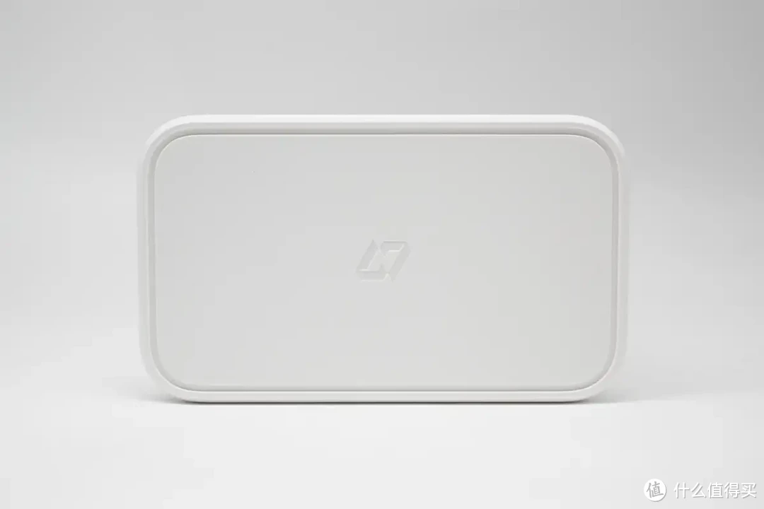 拆解报告：极空间私有云Q2C