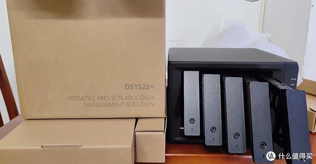 群晖DS1522+，办公好帮手
