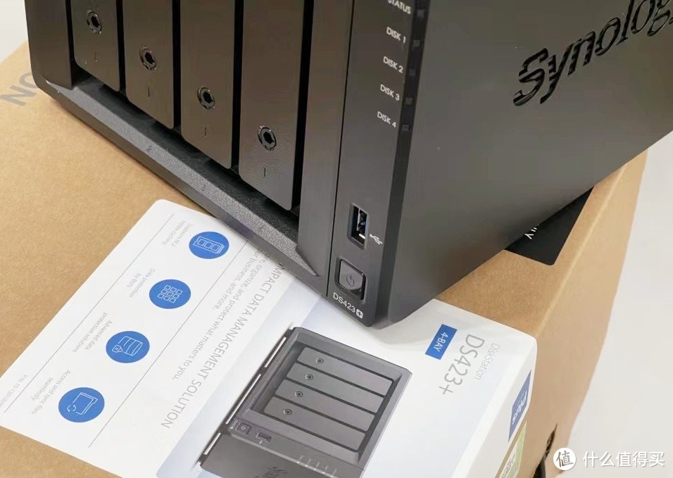 群晖DS423+：家用与小型办公室的理想之选