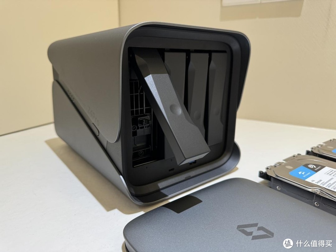 新家居时代,为什么NAS私有云成为家装必选清单? 新家居时代,为什么NAS私有云成为家装必选清单?