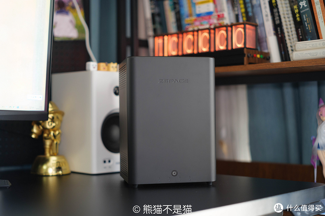 大模型对接微信个人号，极空间部署AstrBot机器人，万事不求百度