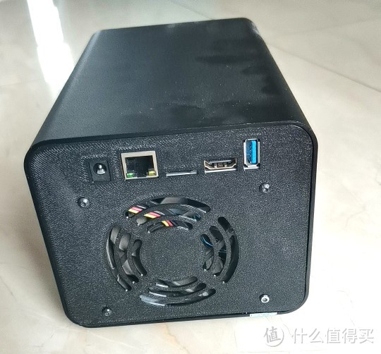 用tarax主板和星际魔盒机箱改装近乎成品双3.5盘群晖DS218