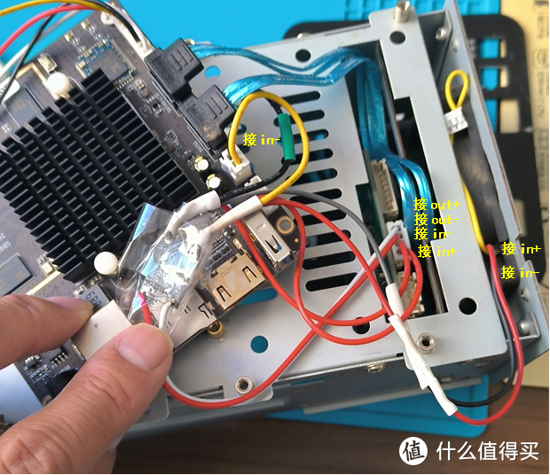 用tarax主板和星际魔盒机箱改装近乎成品双3.5盘群晖DS218