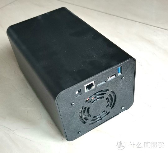 用tarax主板和星际魔盒机箱改装近乎成品双3.5盘群晖DS218