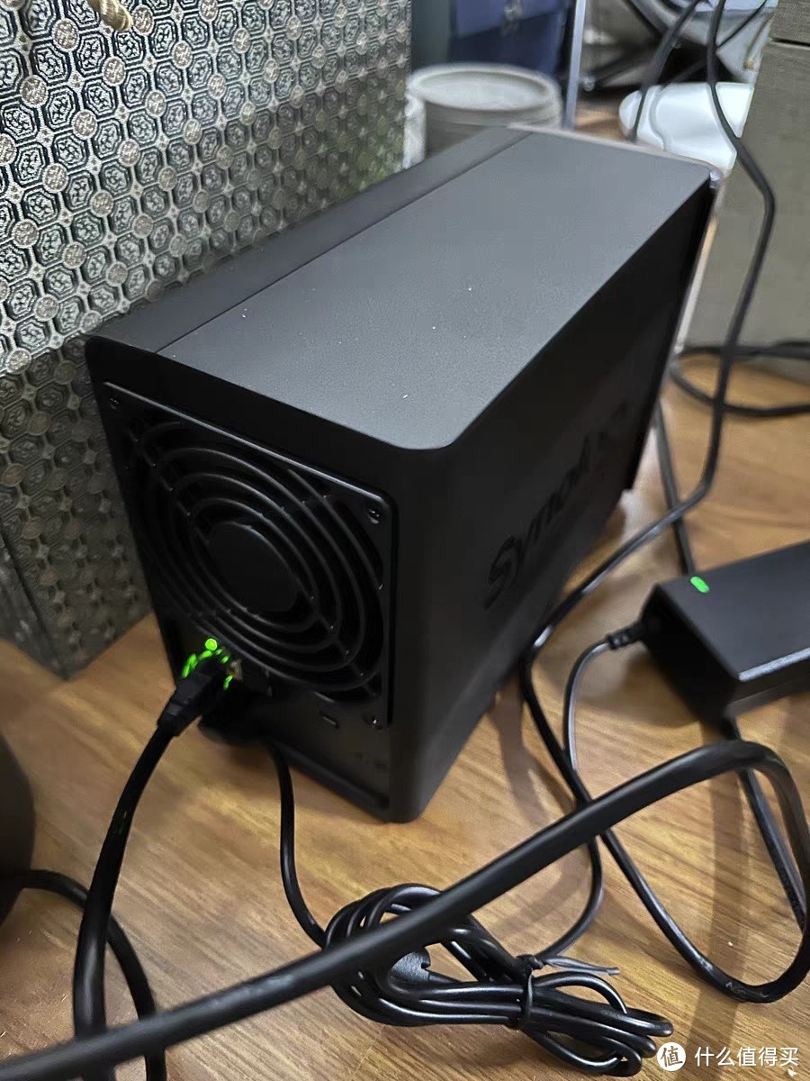 群晖DS224+四核心2盘位NAS私有云使用指南 群晖DS224+四核心2盘位NAS私有云使用指南