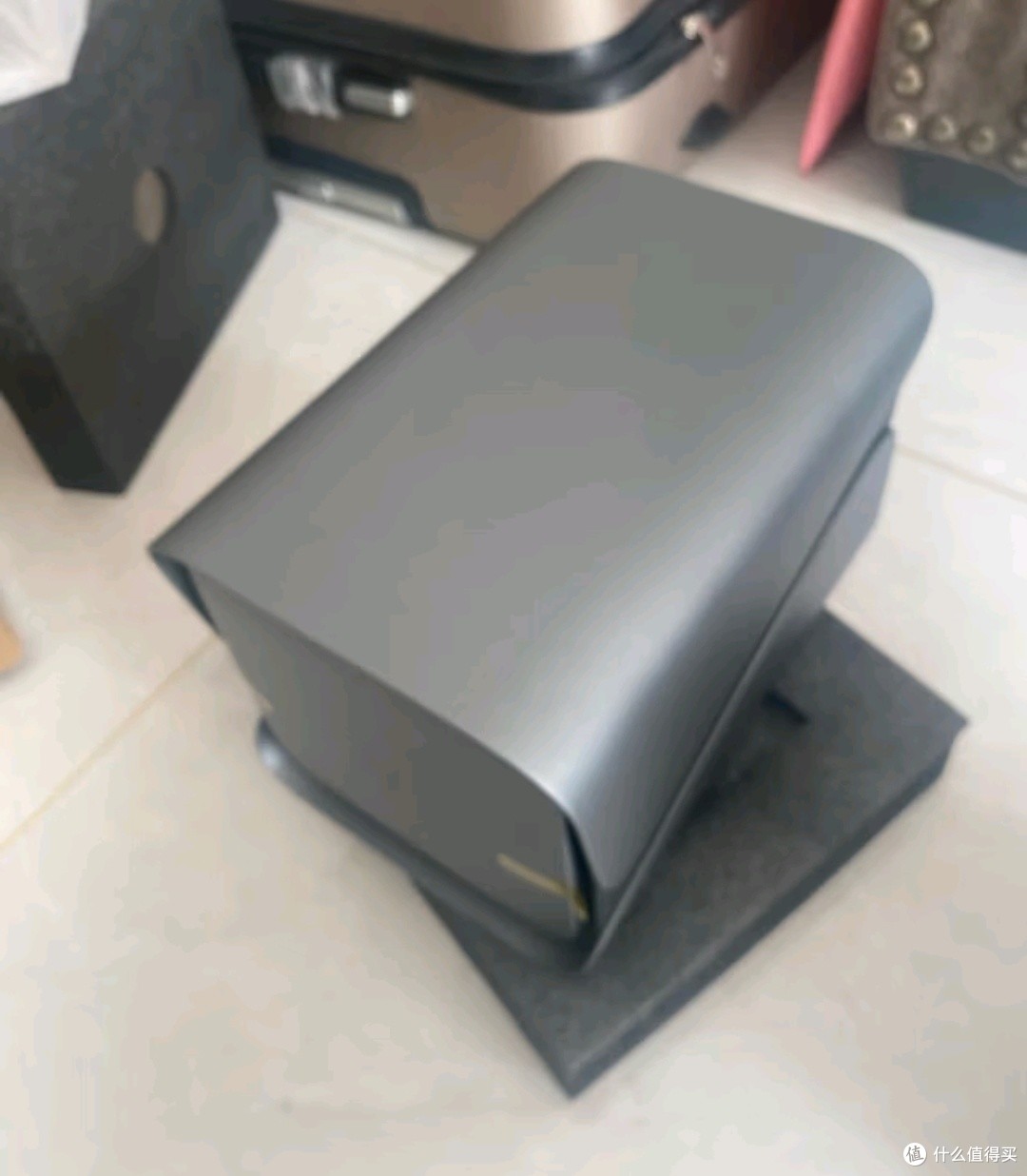 极空间私有云Z4Pro，家庭数据管理的全能助手