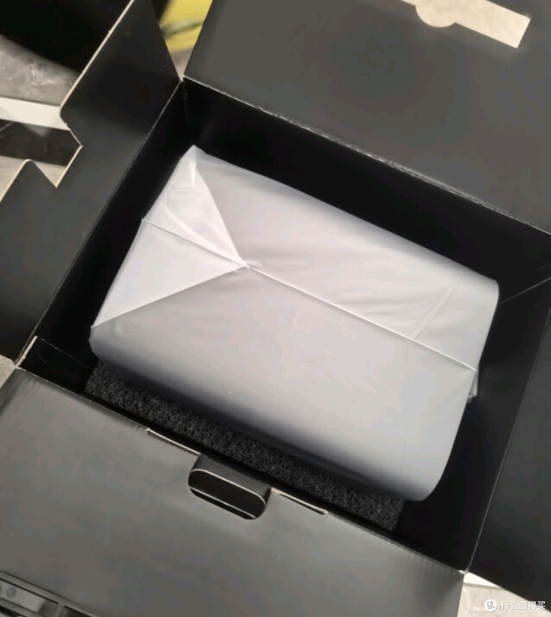 极空间私有云Z4Pro，家庭数据管理的全能助手