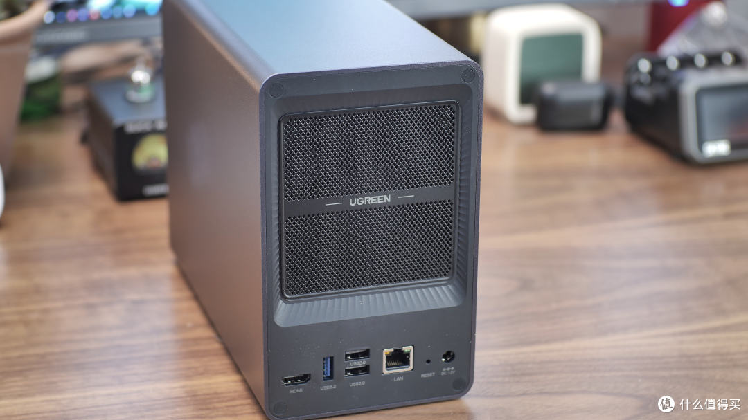 十年NAS玩家，建议家庭用户首选双盘位NAS，换绿联NAS教你怎么玩