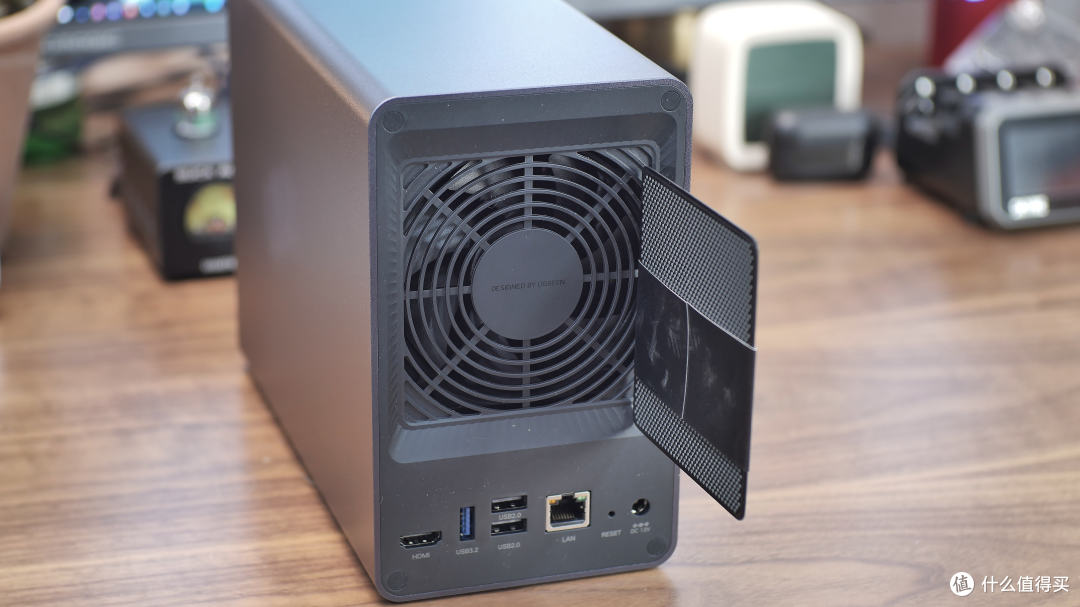 十年NAS玩家，建议家庭用户首选双盘位NAS，换绿联NAS教你怎么玩