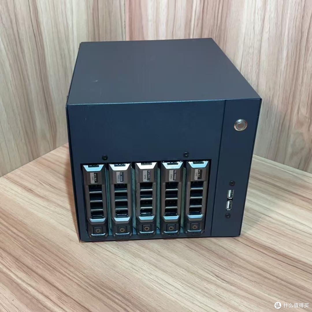 家庭数据存储新选择:N100黑群晖飞牛NAS主机评测 家庭数据存储新选择:N100黑群晖飞牛NAS主机评测