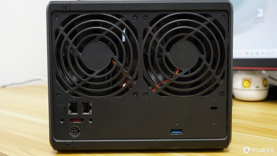 2025年群晖DS920+首发评测,二手2300元值得入手吗? 2025年群晖DS920+首发评测,二手2300元值得入手吗?