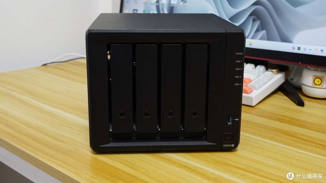 2025年群晖DS920+首发评测,二手2300元值得入手吗? 2025年群晖DS920+首发评测,二手2300元值得入手吗?