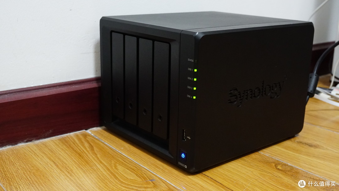 2025年群晖DS920+首发评测,二手2300元值得入手吗? 2025年群晖DS920+首发评测,二手2300元值得入手吗?