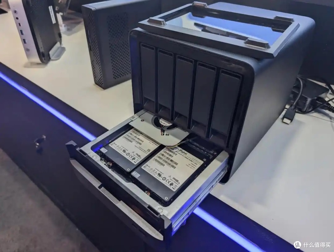 ​NAS旗舰对决：铭凡N5 Pro VS 天钡WTR Max，存储革命的十字路口