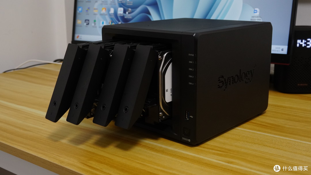 2025年群晖DS920+首发评测,二手2300元值得入手吗? 2025年群晖DS920+首发评测,二手2300元值得入手吗?
