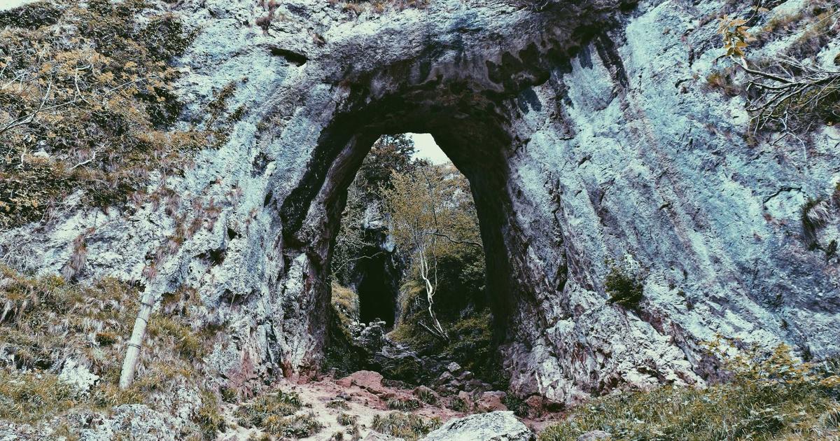 3-2-1备份原则落地实践：用NAS构建企业级数据保护方案