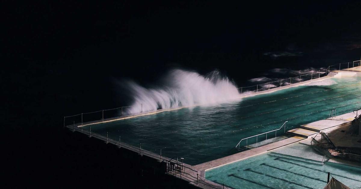 NAS搭建家庭RSS订阅中心：用FreshRSS与Miniflux打造无算法信息流